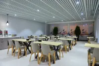 Jinzhou Pinhotel (Wanda Plaza)