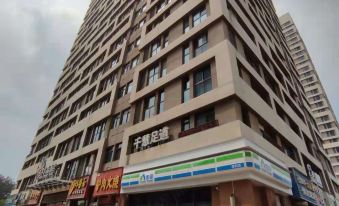 Jiu Ling Guesthouse (Xinxiang Baolong Plaza)