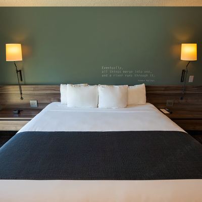 Poolside King Room Ruby River Hotel Promo Code