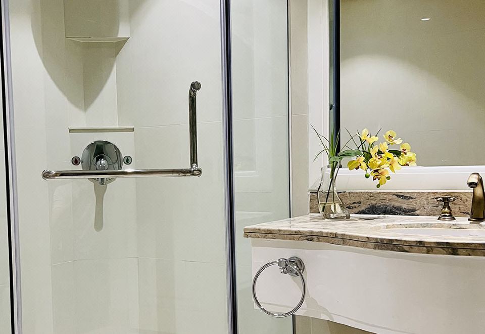 汤泉麻雀豪华套房