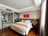 Truntum Padang Hotels in 