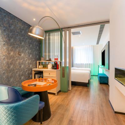 金絲雅緻雙床房（智能客控 智能馬桶） 後海里院飯店（北京恭王府南鑼鼓巷店）優惠