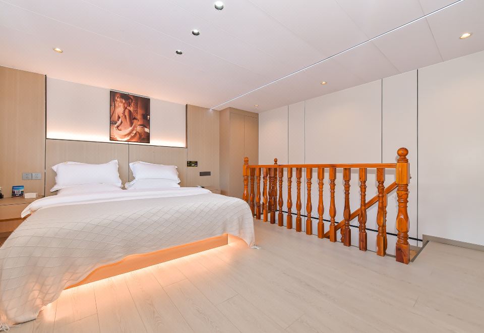 清野·观景loft大床房|休闲沙发|零压大床|恒温花酒|智能马桶