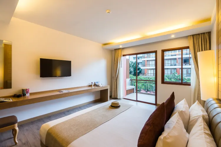 Deluxe Plus Room With Pool View