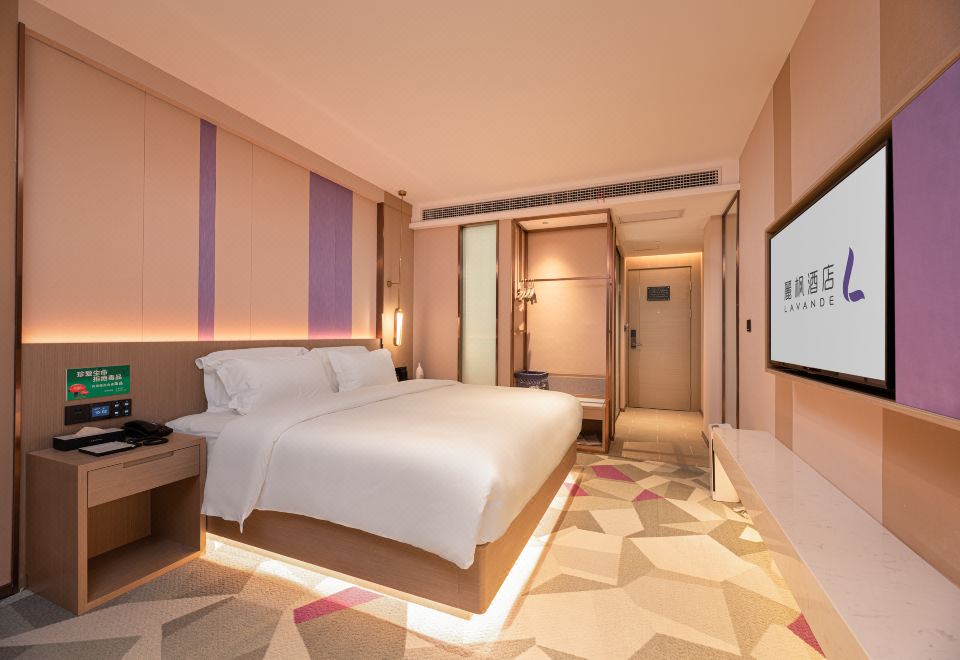 Deluxe Double Bed Room (Derucci Mattress + Air Purifier)