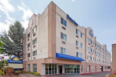 Days Inn by Wyndham Seatac Airport Hotels in 