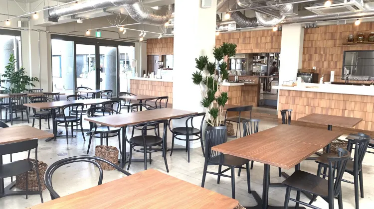 泊まれる公園 INN THE PARK 福岡 食事・レストラン