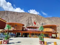 Water mill and homesickness hot - spring resort hotel