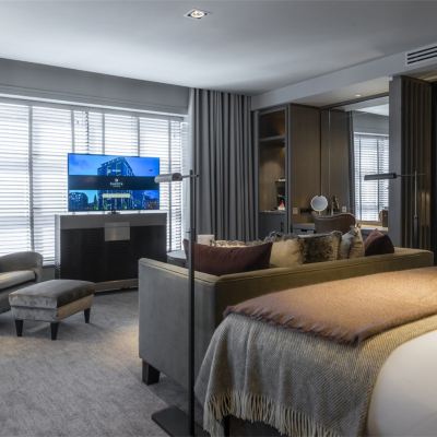 Signature Suite Dakota Manchester Promo Code