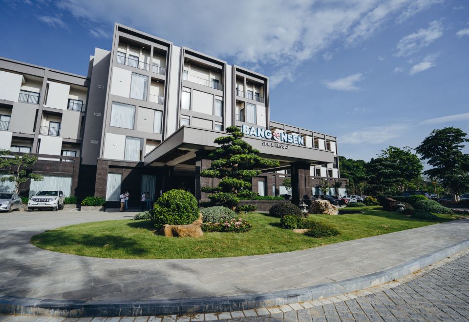 Bang Onsen Spa & Resort 전경