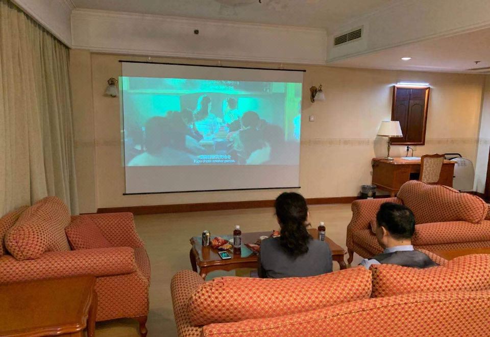 悦享|拾光影音房