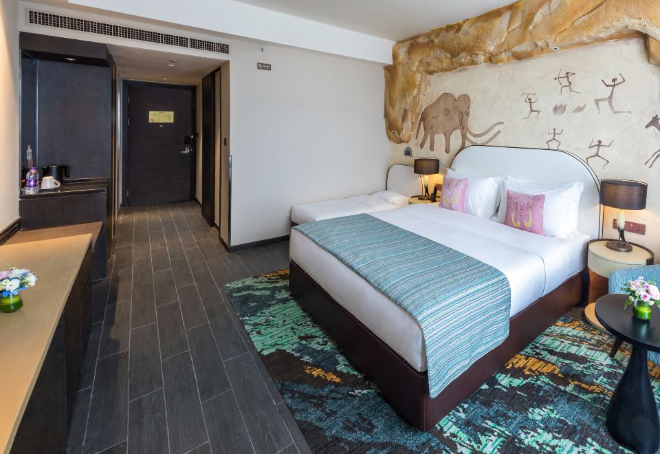 猛獁象豪华家庭房