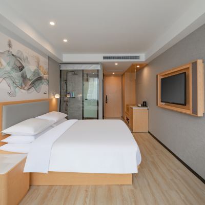 景觀行政大床房 璞爵飯店（上海虹橋機場龍柏地鐵站店）優惠