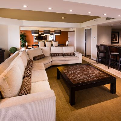 Champion Suite Hilton La Jolla Torrey Pines Promo Code