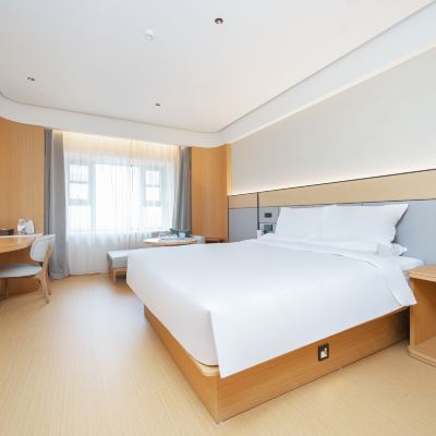 商務大床房+mini冰箱 全季飯店（東海水晶城店）優惠