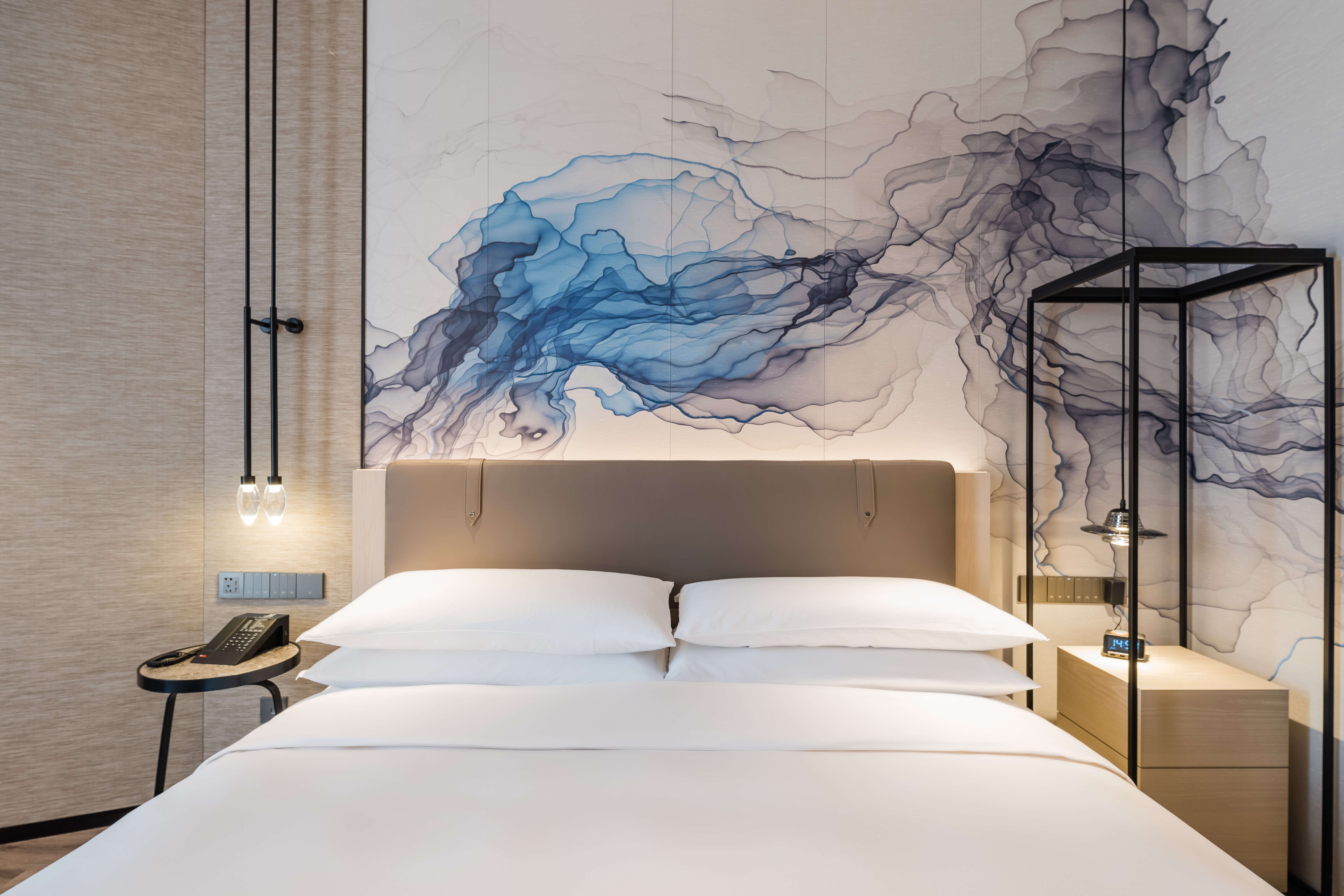 云和特价房（手机投屏+小冰箱+蓝牙音响）