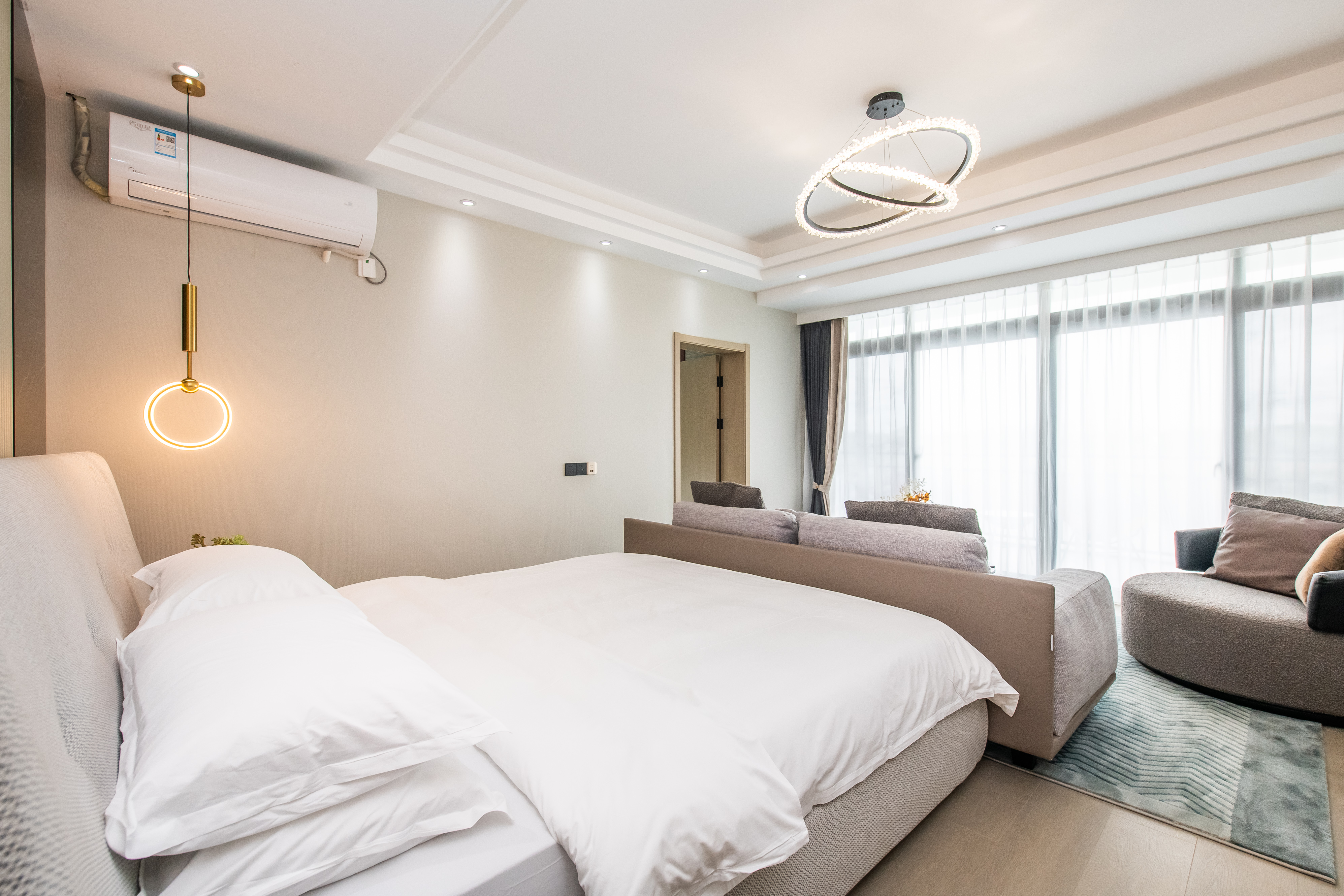 蜗牛谷8房湖景独栋度假别墅