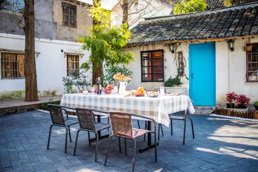 Qingyuan Guesthouse