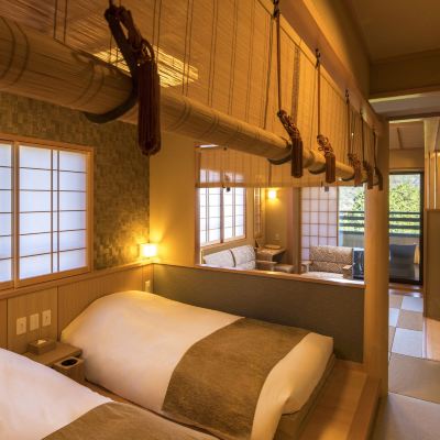 ガーデンビュールーム(ご利用人数4名)(畳スペース付)(露天風呂) 箱根強羅温泉 雪月花 別邸 翠雲 クーポン