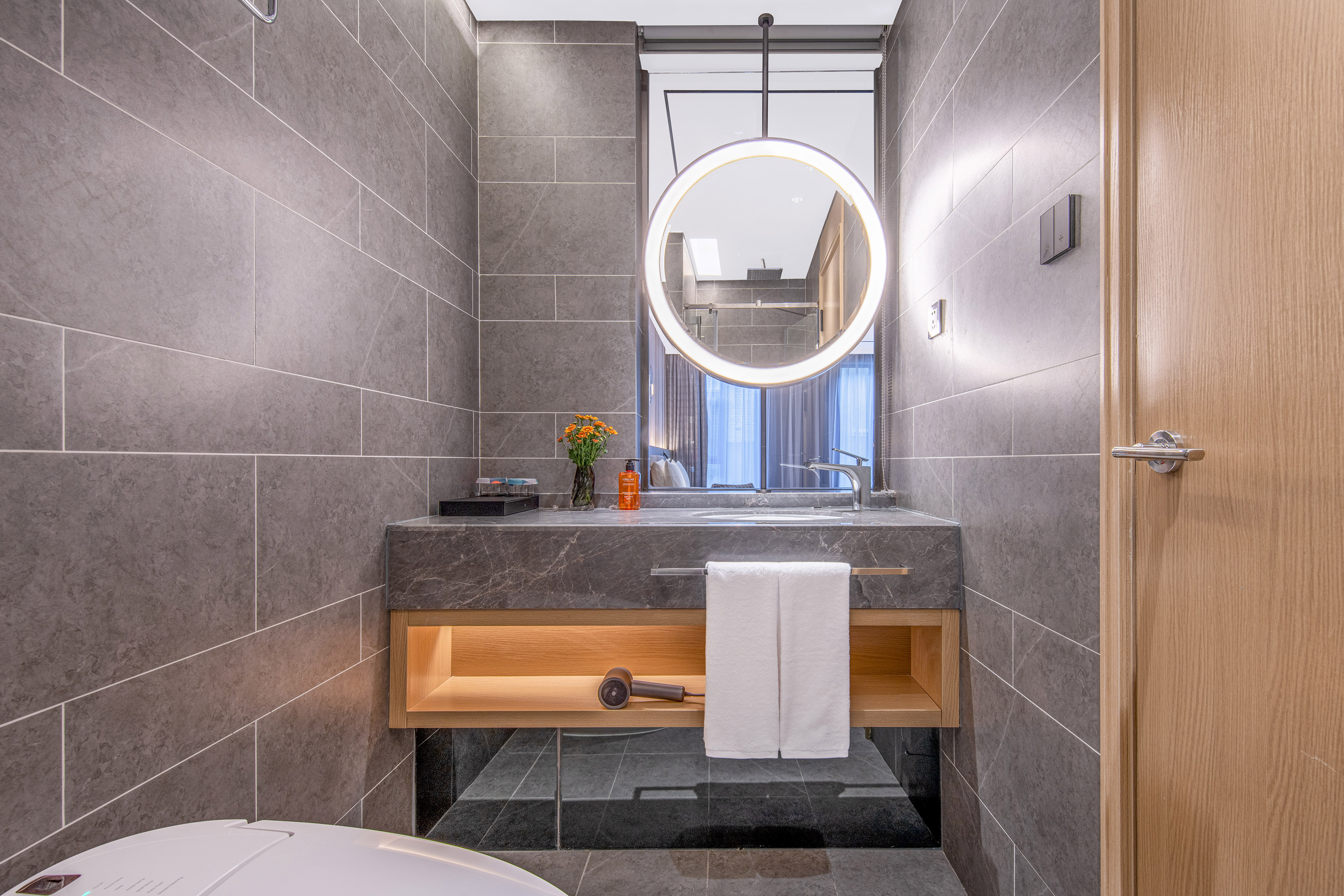 月若流金大床房A