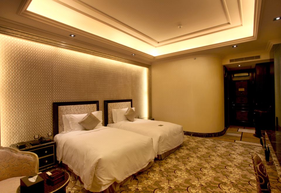 行政城景双床房