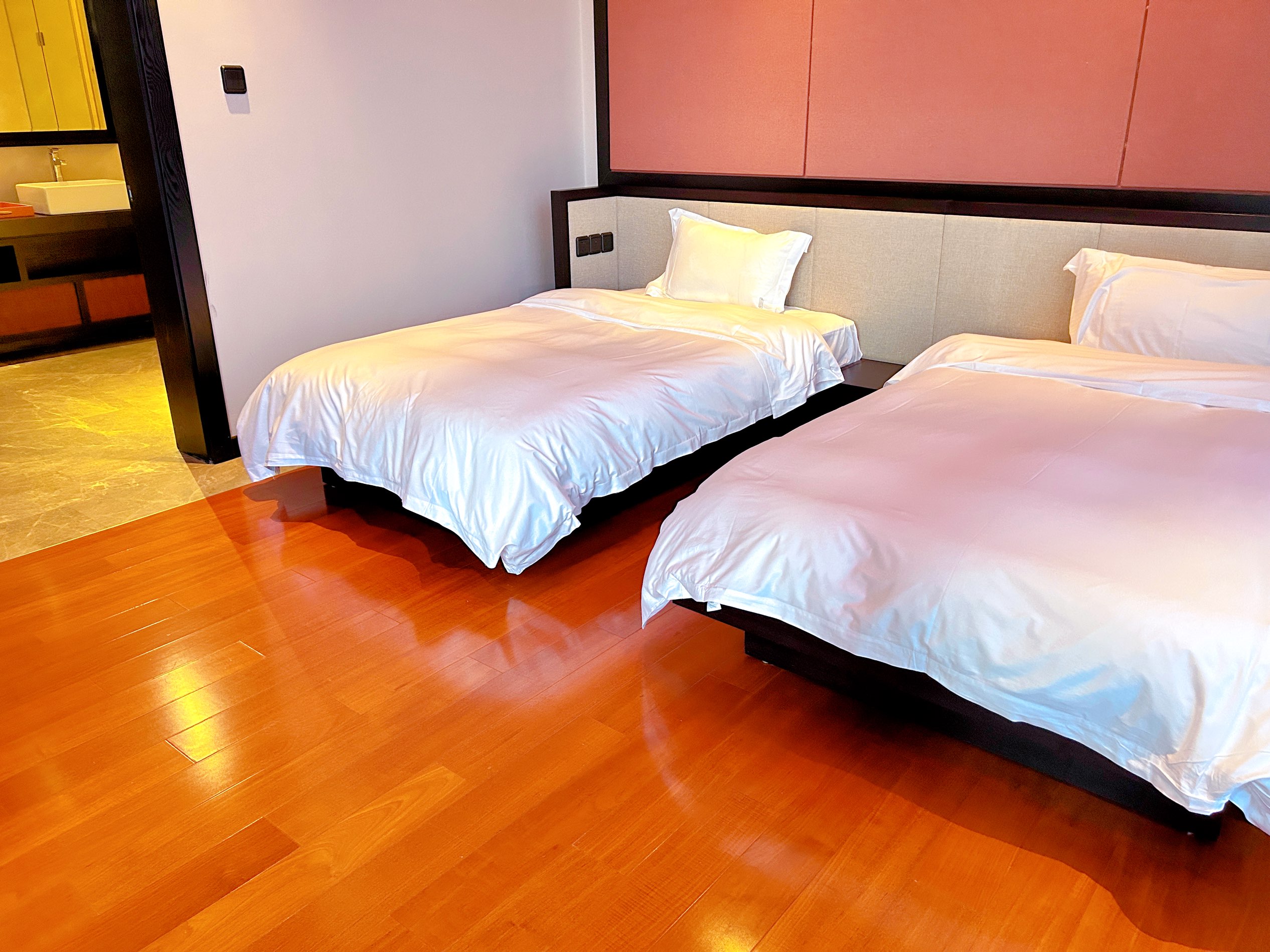 云享·庭院双卧亲子泳池别墅