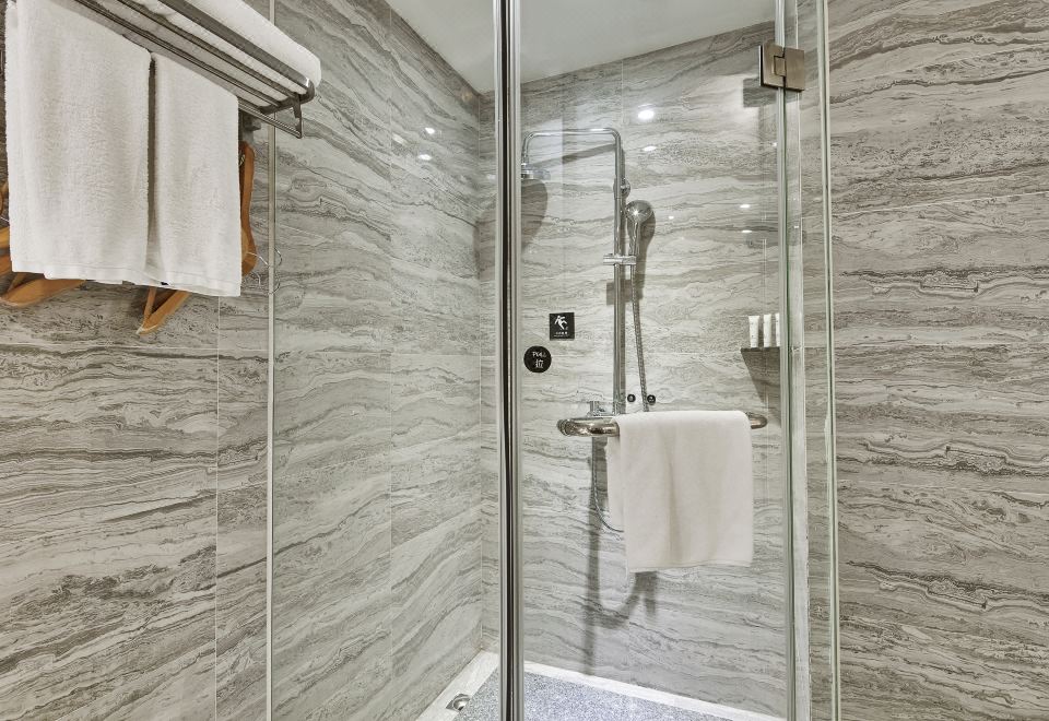 Insail Hotels Dongshankou Subway Station GuangzhouCozy 1-bed Room