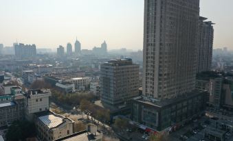 METROPOLO JINGJIANG HOTELS - Housity