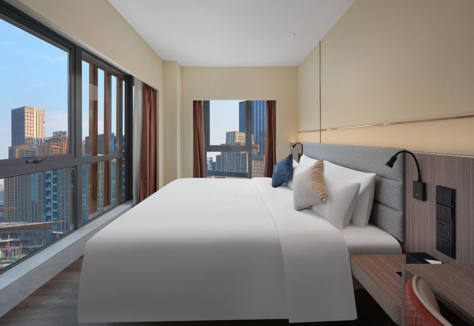 商務套房（65寸可投屏+小冰箱＋加熱毛巾桿）