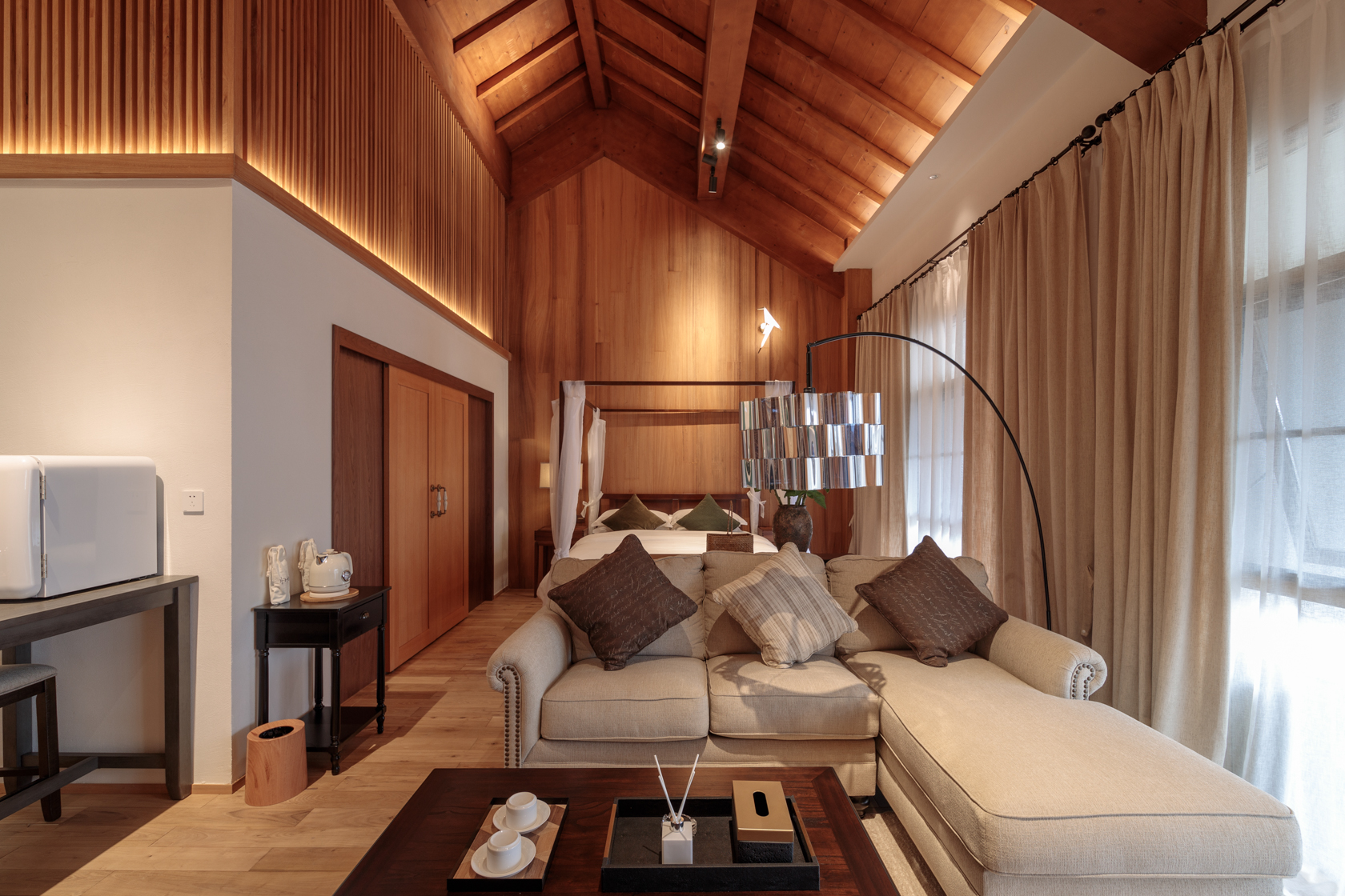 沉香豪华大床房