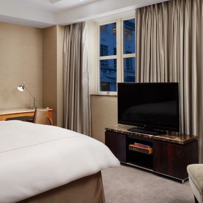 Executive King Room with Lounge Access-Accessible Conrad London St. James Promo Code