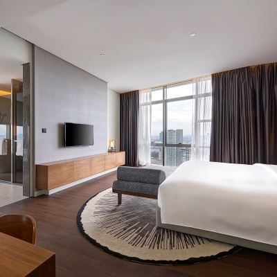 Le Meridien Suite, Club lounge access, Suite, 1 King