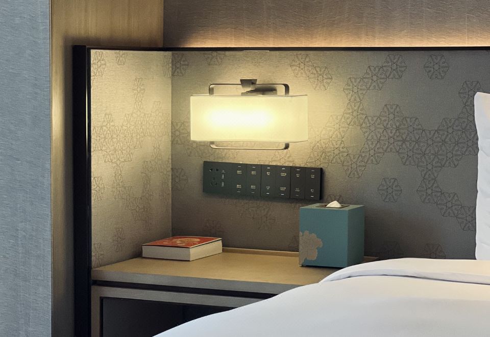 景观尊享榻榻米大床房（茶桌+浴缸+挂烫机+Coffee机）