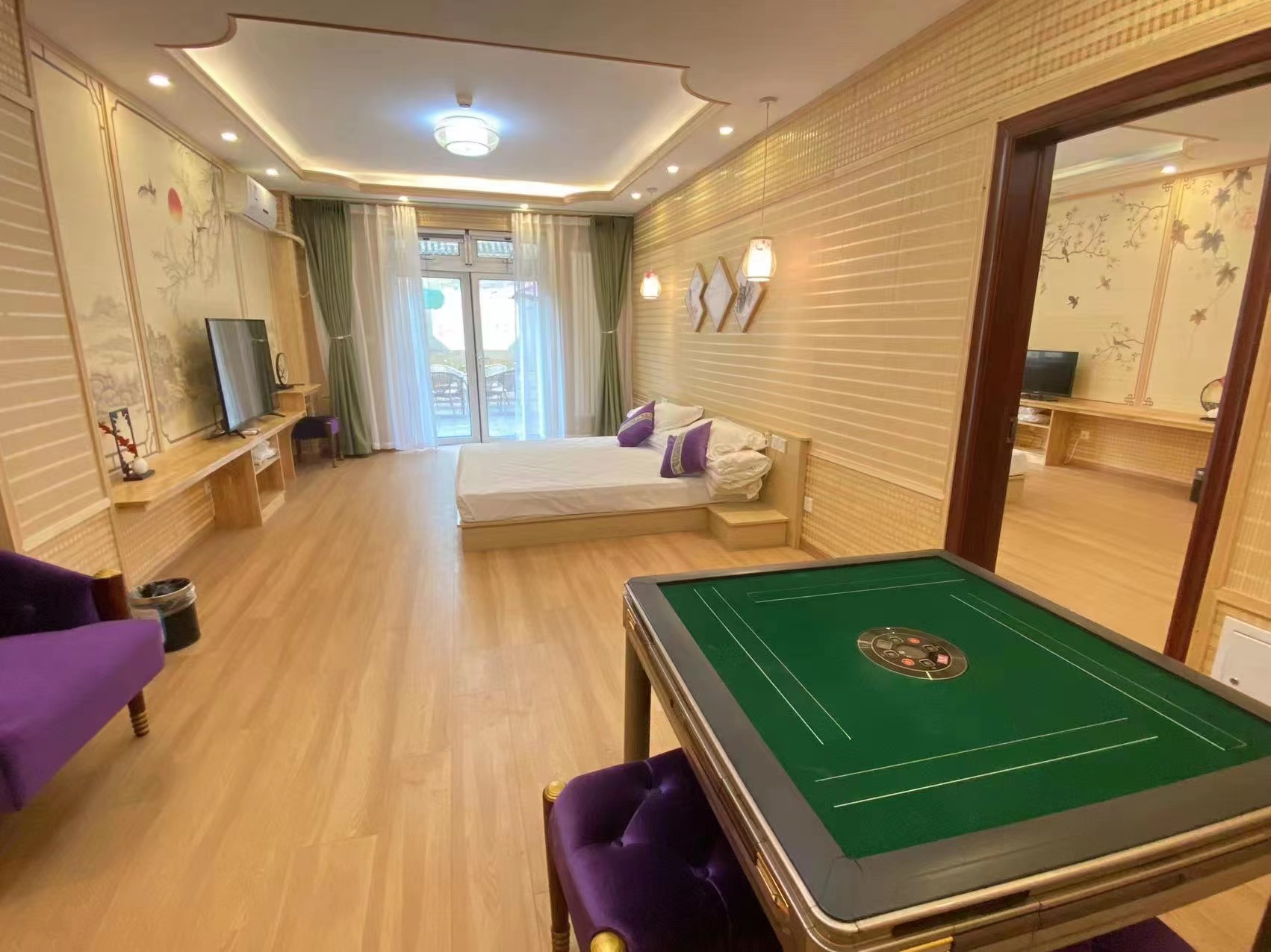 庭院私湯溫泉大床房（無窗）