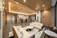 Elong Hotel (Liangxiang Nanguan Subway Station, Beijing)