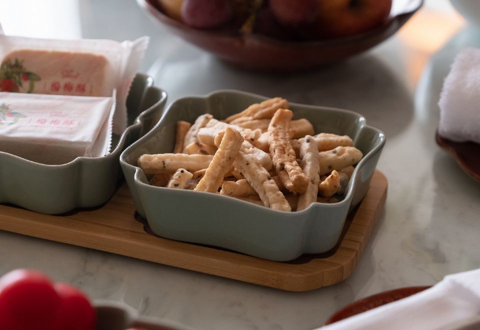 Grand Pacific HotelBusiness Suite