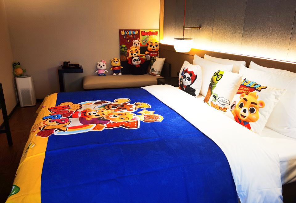 Beijing Gulou courtyard MANXIN HotelCourtyard Family Friendly Room