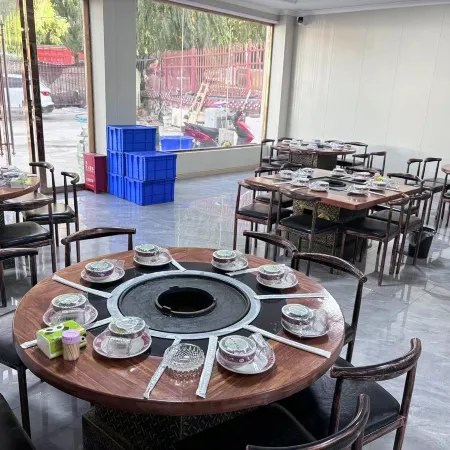 Basu Honglü Grand Hotel