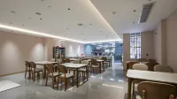 Yunfeng Hotel