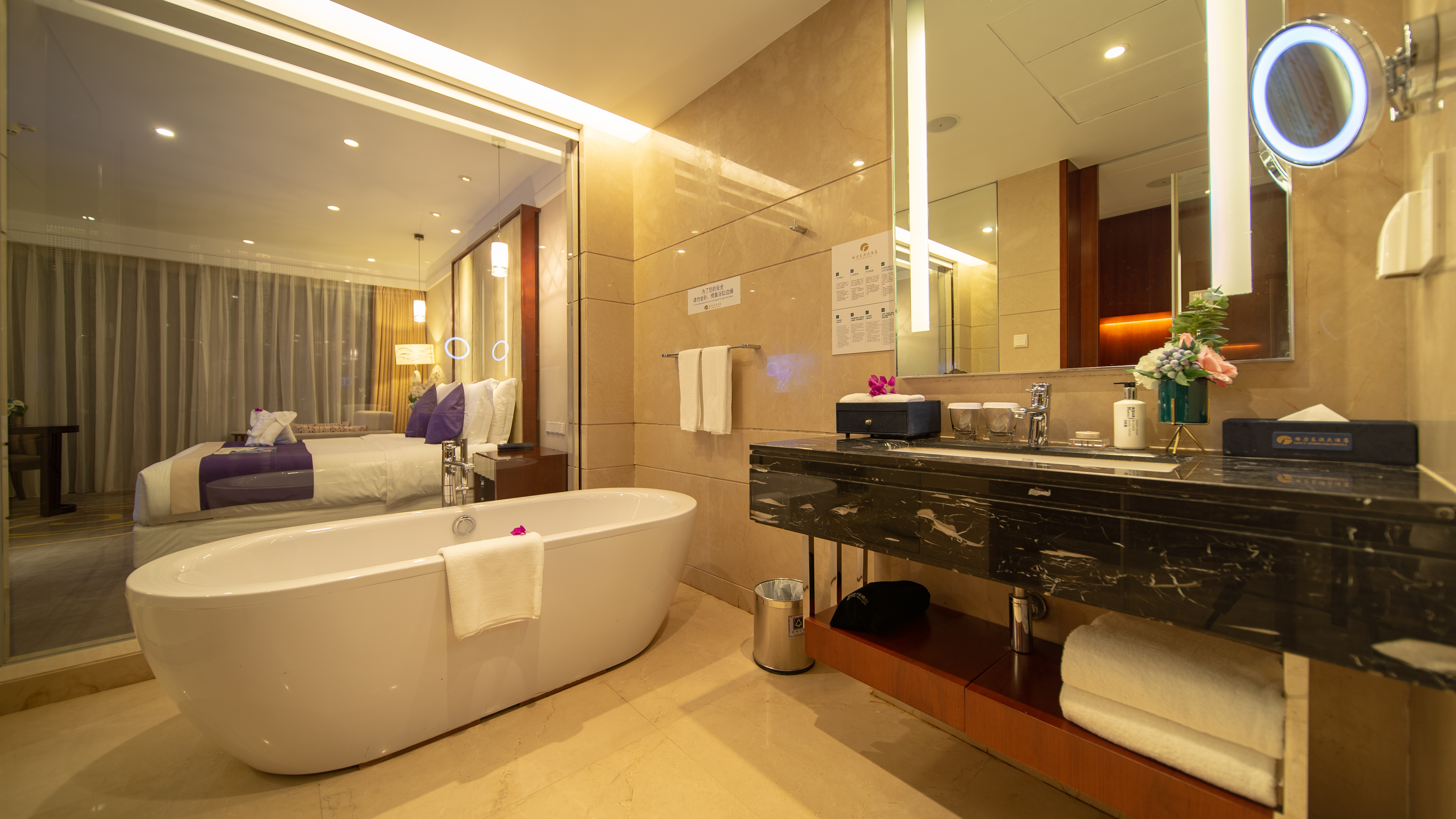 精选海景大床房