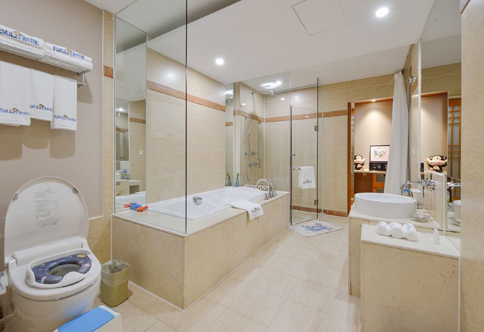 假日·满海景双卧套房│亲子配套+浴缸+智能马桶