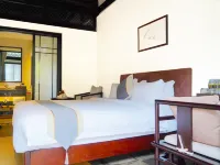 Jushanguan Guesthouse Hotels in Ding'an