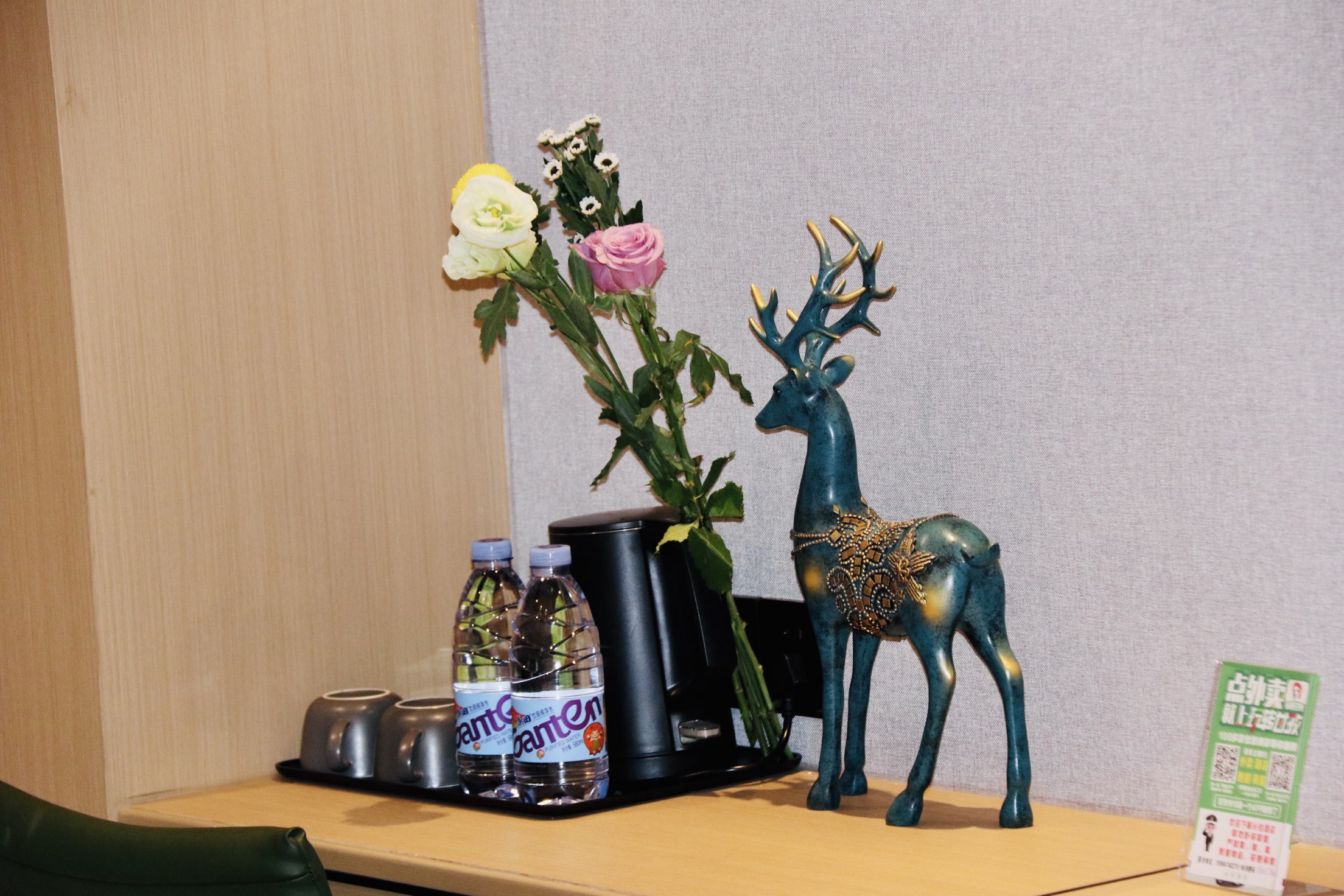 卓达雪山.观景大床房（恒温地暖）