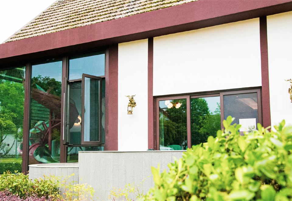 探享家亲子别墅三房一厅