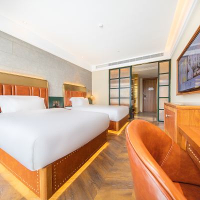 醇享雙床房（投屏+小冰箱） 喆·啡飯店（青島新都心凱德廣場店）優惠