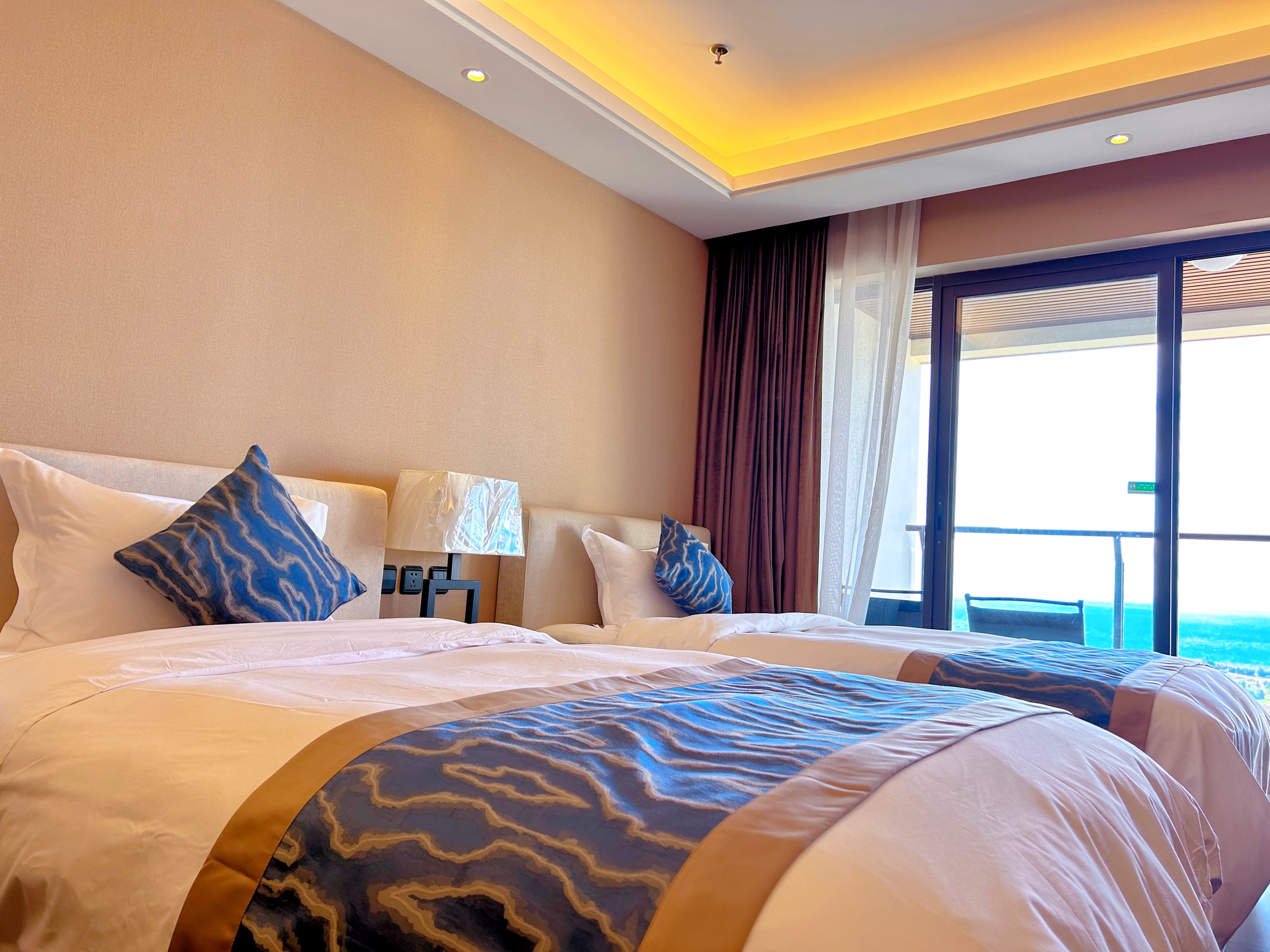 暮云·正湖景露台双床房