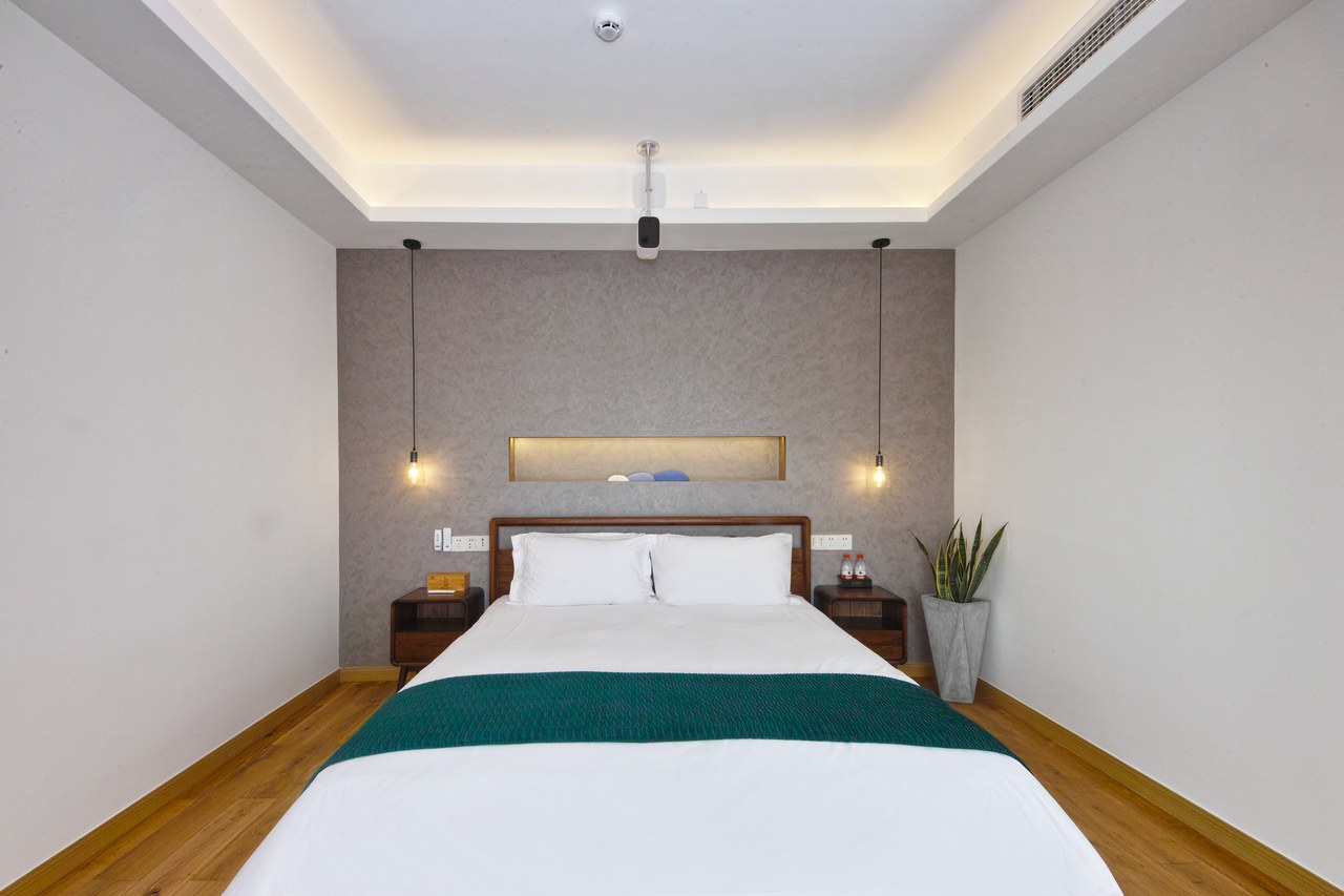 精致九室一厅套房