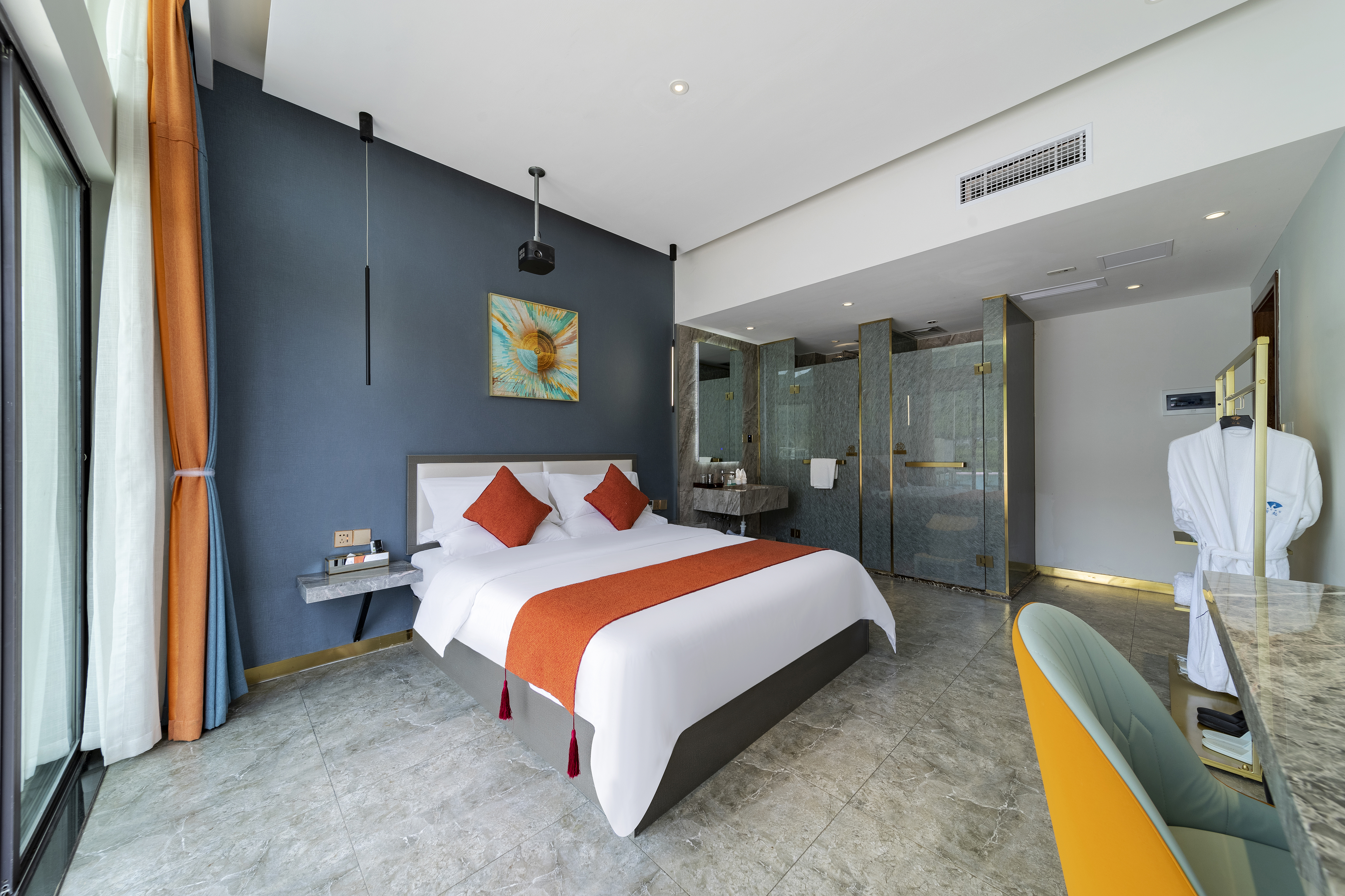 No.1 Poolside Courtyard Mountain-View Double Bed Room With Ultra Hd Projector