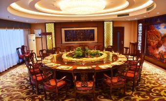 Longshan Hotel