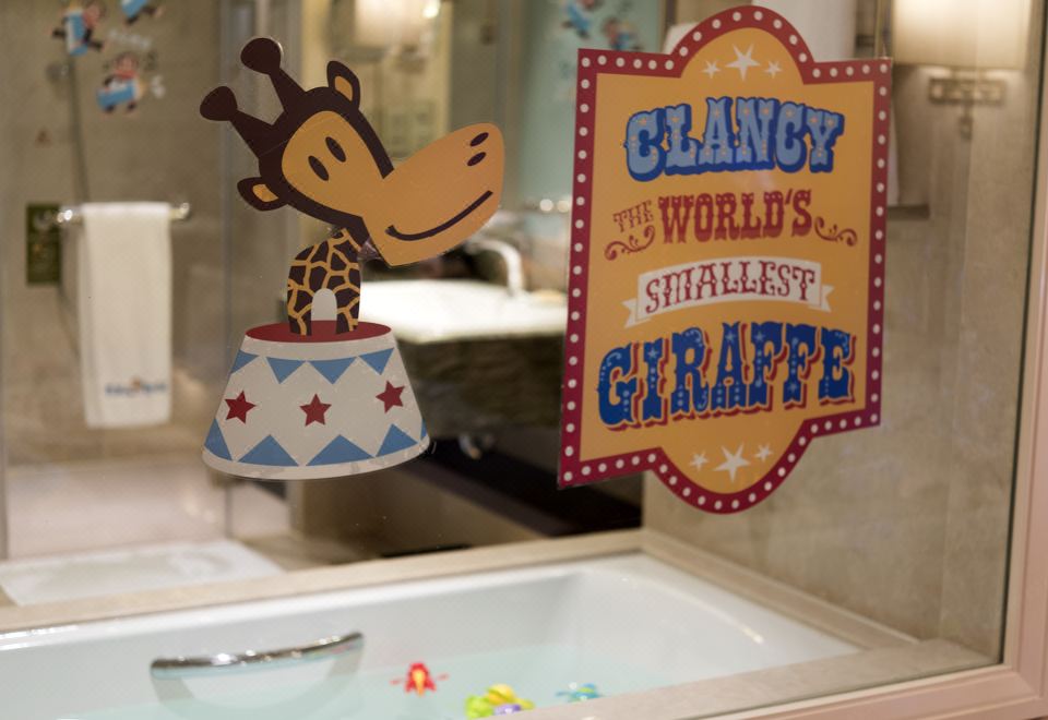 Fairmont Yangcheng Lake KunshanPaul Frank Family Theme Room